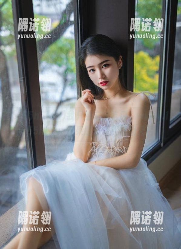 我只想安静吃瓜，www.155hl.fun苹果版却让我嗨翻天！