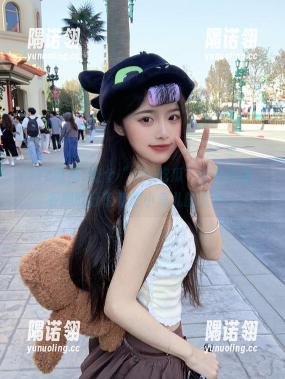 整个“17c吃瓜”都是喧嚣，有趣的分享就像小鸟儿的歌声。