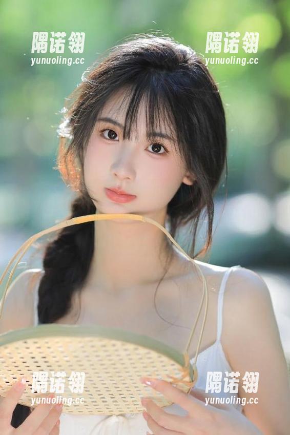谁说吃瓜不能玩创新？“17吃瓜群众”的“免费”路线让我眼前一亮！