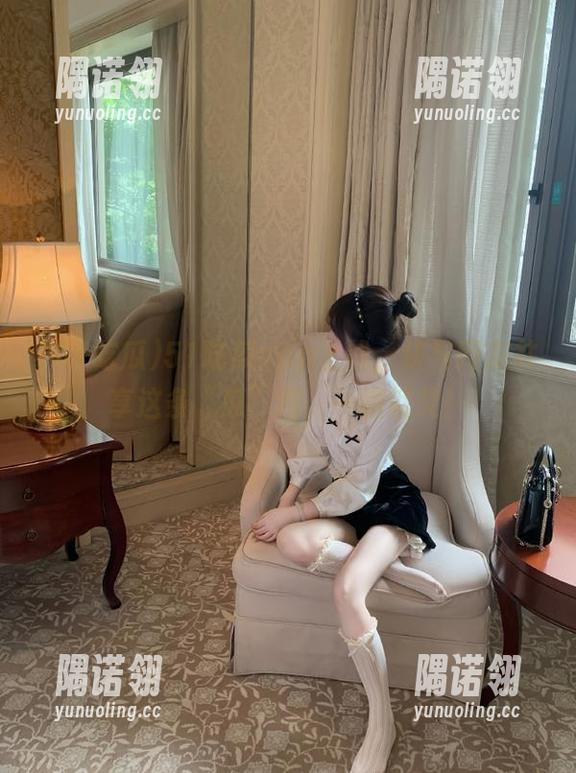 51吃瓜app上线，快与网友共享这条“瓜”网，一撇就灵！