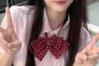 被网页的“51吃瓜群众”吸引，乐意停留在每个热辣话题上