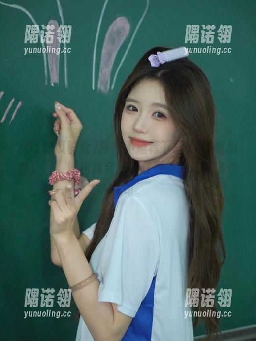 强烈不推荐下载“51吃瓜群众”，就怕我会忍不住在茶余饭后多说几句。