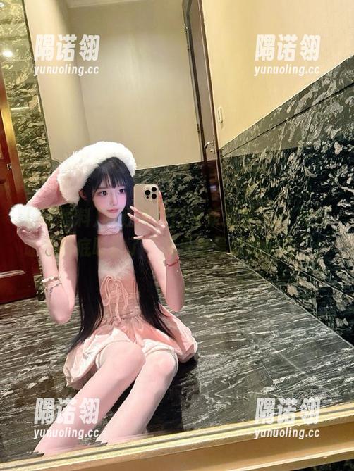 网红黑料门更新到手，51黑料让我彻底明白了“娱乐是最好的解药”！