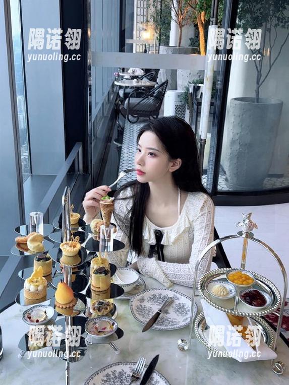 61吃瓜群众 “61吃瓜群众”教你如何在收藏的时候毫不费力,直接放入“吃瓜包”!