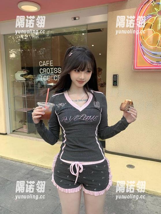 心情不好的时候，打开91cgplus网站，真的是无敌解压，一颗心仿佛也被洗涤了！