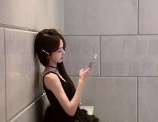果然是‘hlwbet’！眼睛瞪大一点，快来观看这场翻车现场！