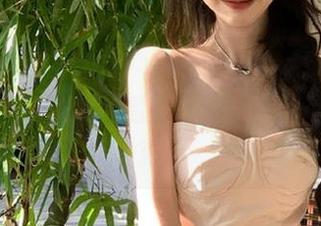 观看“www.51cg.fnu”，就像是在小剧场，看完归还脑补，不知算不算。