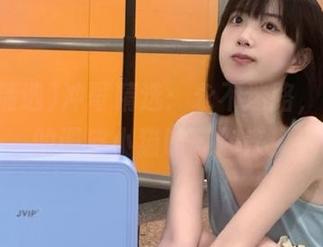 冲哥精选：永不迷路，直播间的调皮小猫咪等你来！