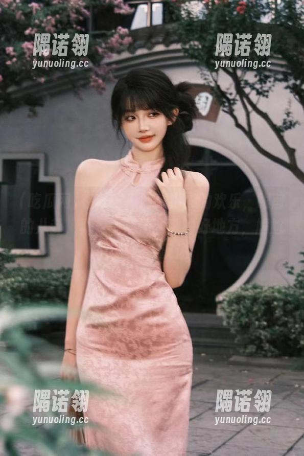 在线吃瓜网：指尖的欢乐，眼前的八卦，真是个心情调剂的好地方，尴尬又让人沉迷