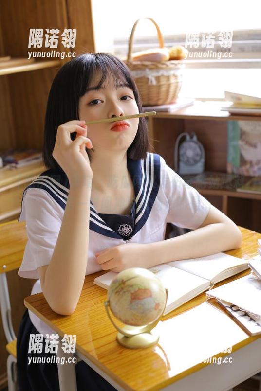 啧啧，吃瓜网又发布奇葩站爆料，第一时间冲进我脑海的是...