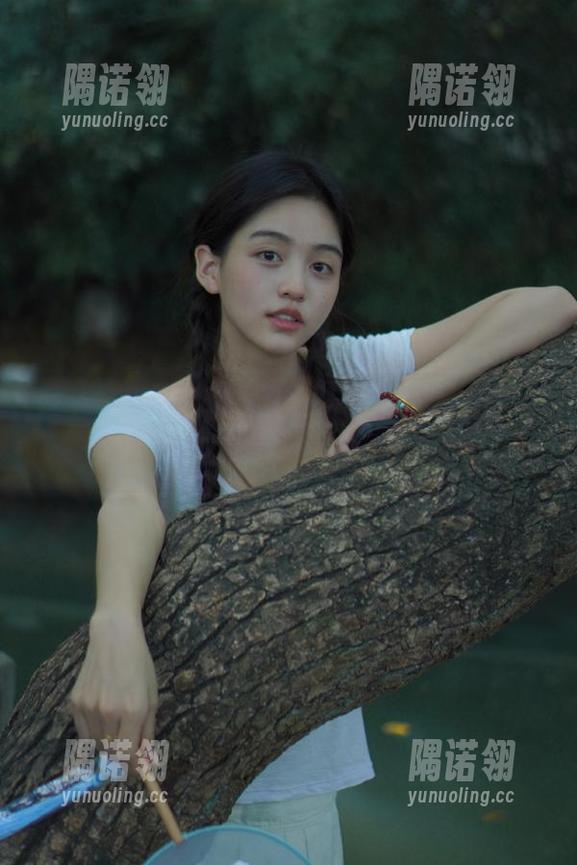 娱乐圈走了个神，果然“吃瓜网站”入口又出事了，网友直呼太刺激！