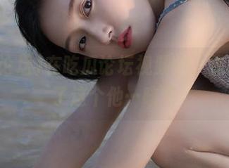 在吃瓜论坛视频中，偶然看到了这个他…咳咳
