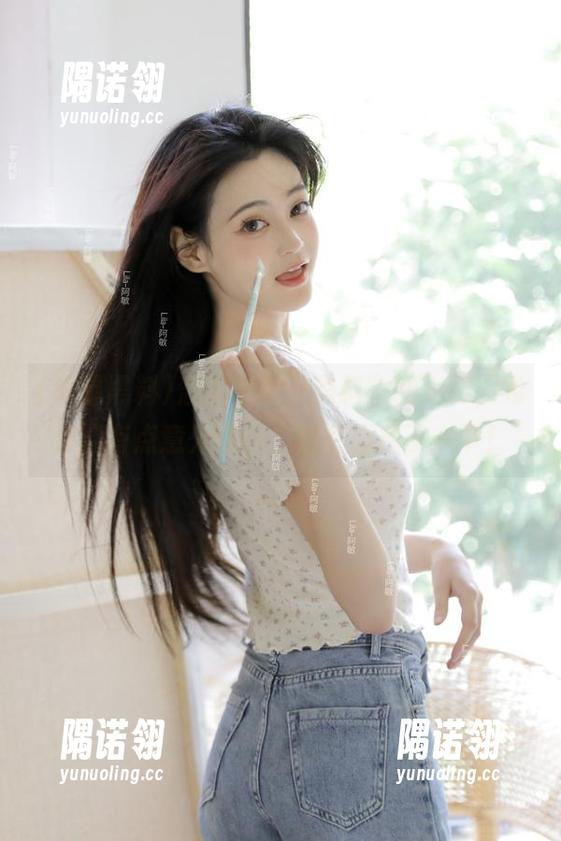 潜入“明星黑料”的入口，希望能有点意外收获，疯狂想象了一下！