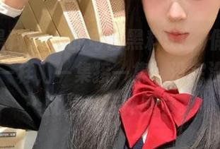 ios的每日黑料51，偶尔觉得跟追剧一样，一集接一集，没完没了了……就是爱这种感觉。