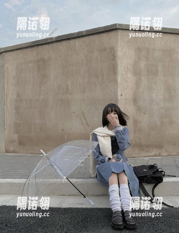 黑料51 黑料51的入口,有点像个不归路,进去就停不下来了