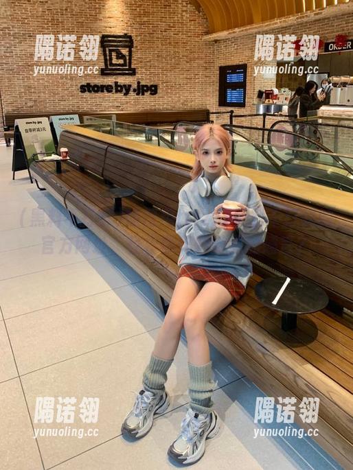 如何用tttzzz黑料不打烊的官方网址，轻松撕碎八卦界的谣言？