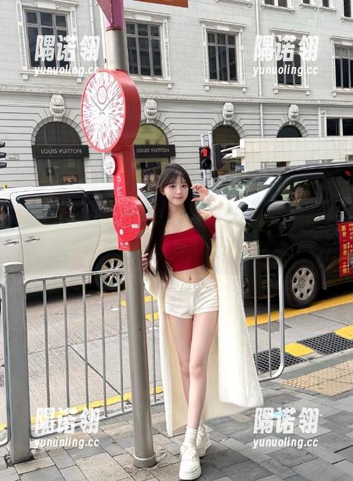 国产花边新闻链接接二连三，黑料不打烊的劲头真令人佩服。