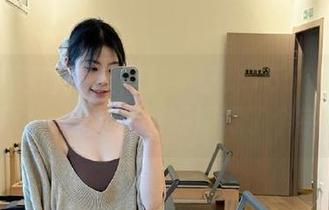 被黑料不打烊155fun的网页吸引，网址里面好像藏了个宇宙…