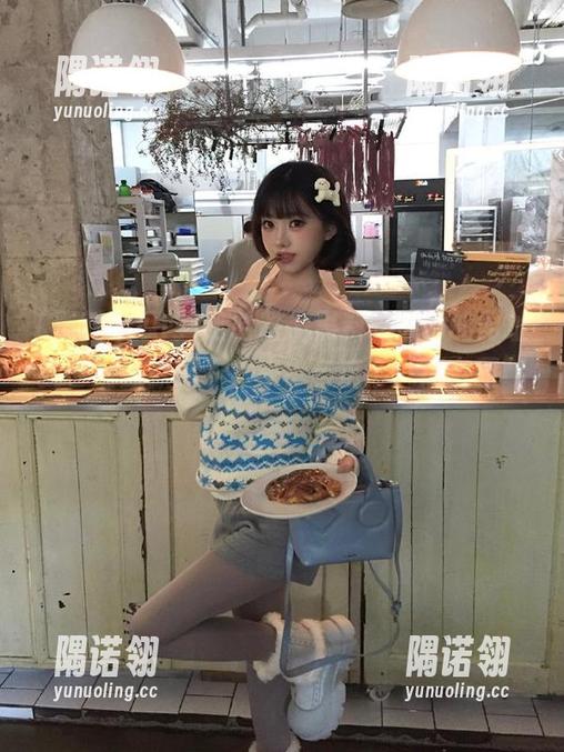 哈哈哈，黑料吃瓜网的网址我已经默默记下，来参与这个“瓜友圈”！