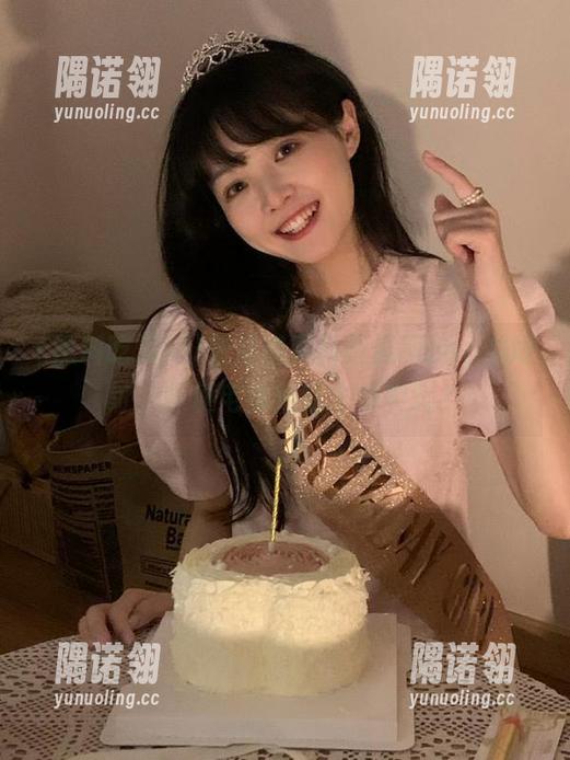 想知道黑料吃瓜网aop的地址，顺便电邮给我个外卖吗？