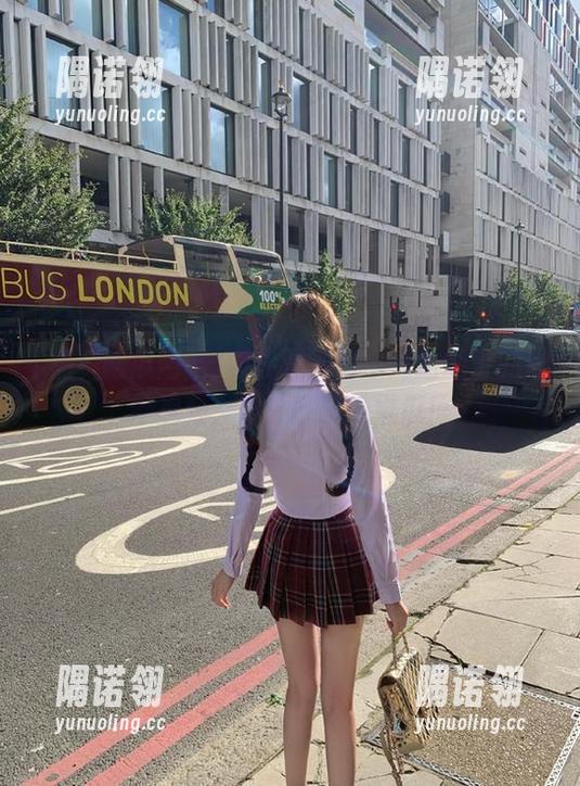 黑料吃瓜网站 寻找黑料吃瓜网站地址的奇妙视频,意外收获一堆瓜!