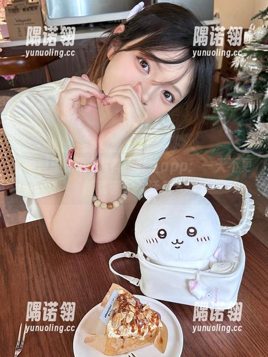 黑料正能量app：一天不更新就等于不活着？