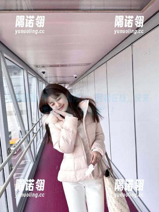 黑料社的网址，轻松在线，快来发掘你的‘黑暗面’！