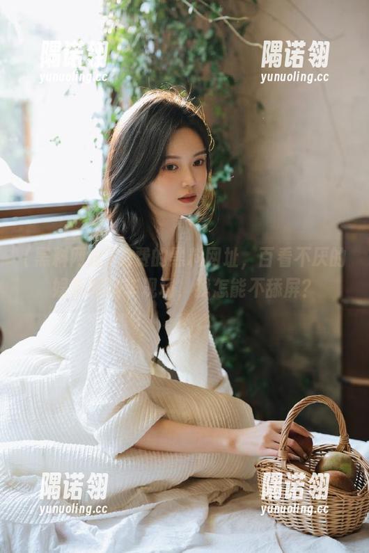 免费的黑料网址，百看不厌的娱乐圈翻车现场，我怎能不舔屏？