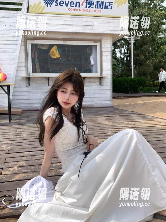 黑料网址 想知道“黑料网址”传送门在烦恼些啥吗?我觉得它在为今天能发多少梗绞尽脑汁!