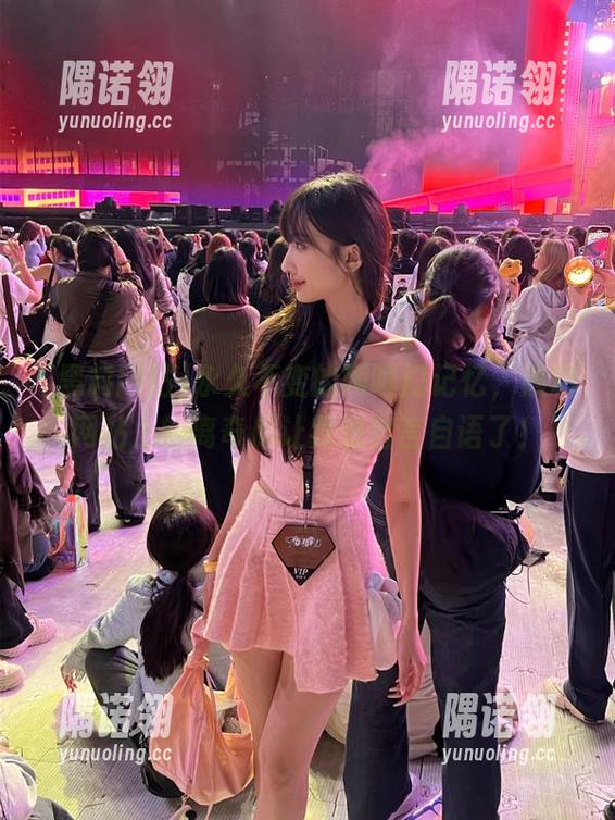 永久不变的网曝门记忆，黑料网站上的离奇瓜让我想自言自语了！